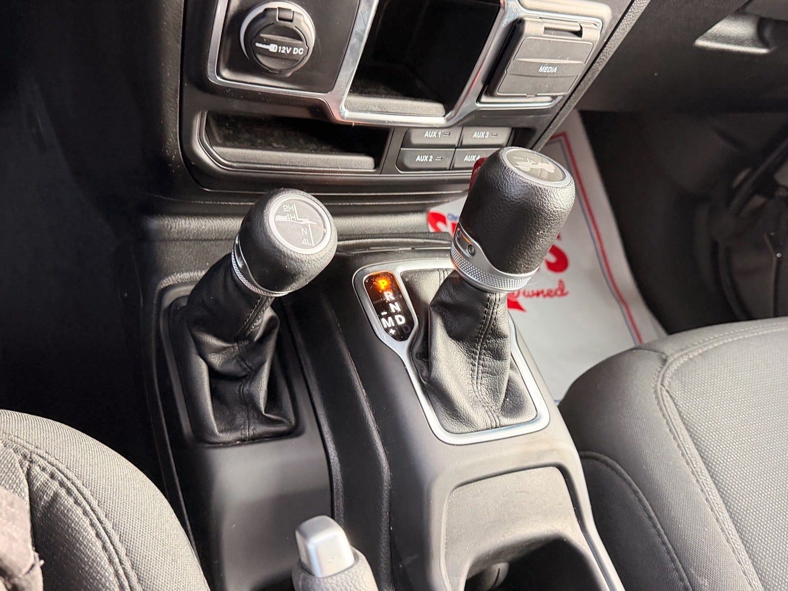 2023 Jeep Wrangler 4-Door Sport 4x4