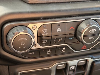 2021 Jeep Wrangler Unlimited Sahara Altitude 4x4