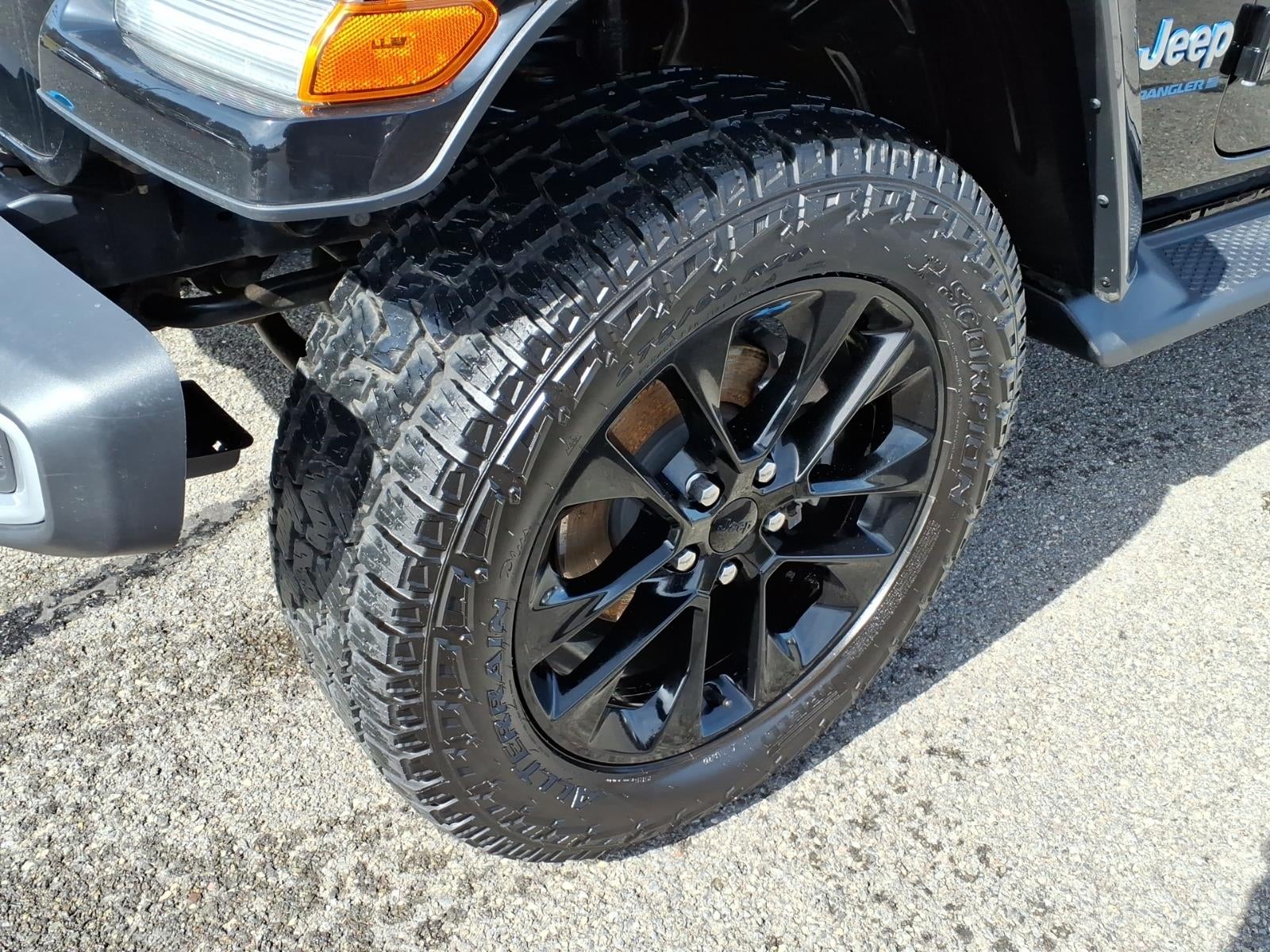 2023 Jeep Wrangler 4xe Sahara 4x4