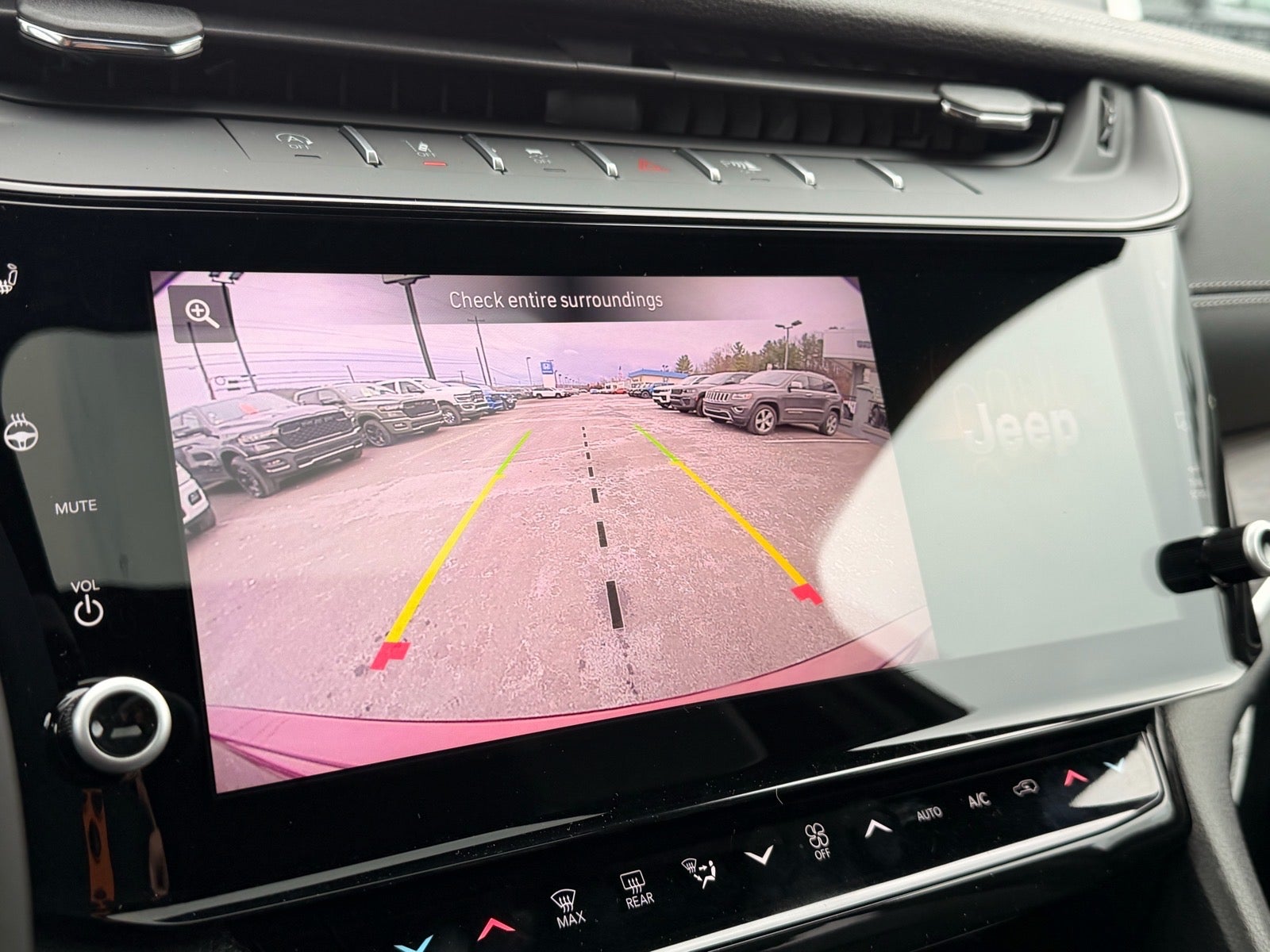 2026 Jeep Grand Cherokee GRAND CHEROKEE ALTITUDE 4X4