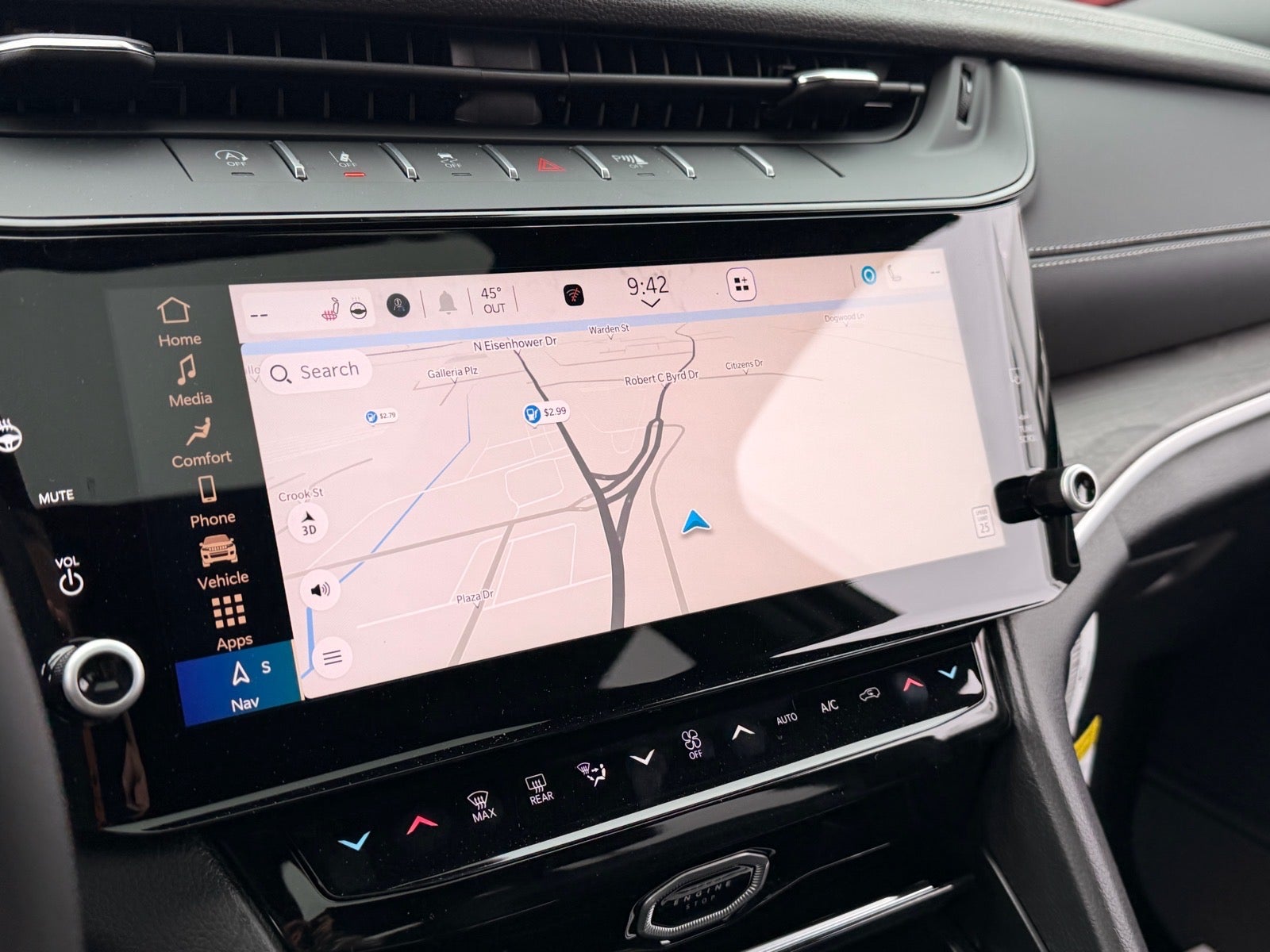 2026 Jeep Grand Cherokee GRAND CHEROKEE LAREDO ALTITUDE 4X4