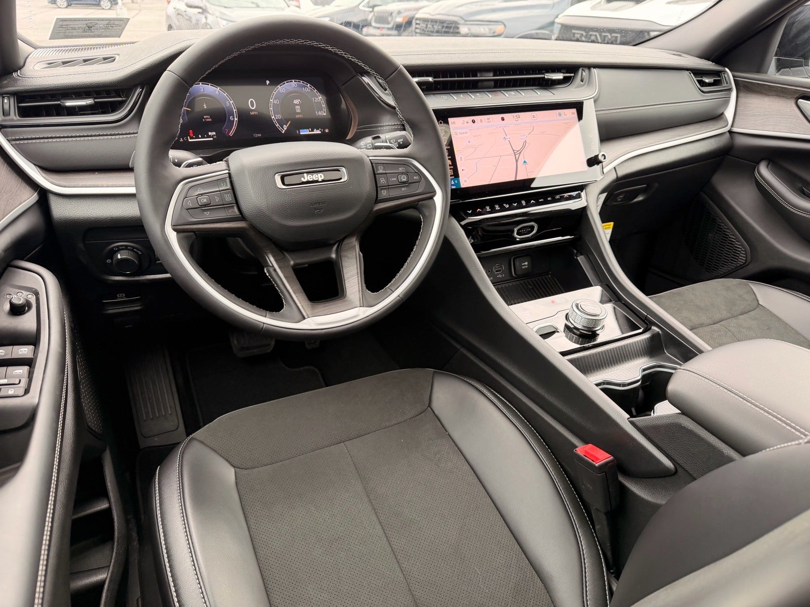 2026 Jeep Grand Cherokee GRAND CHEROKEE ALTITUDE 4X4