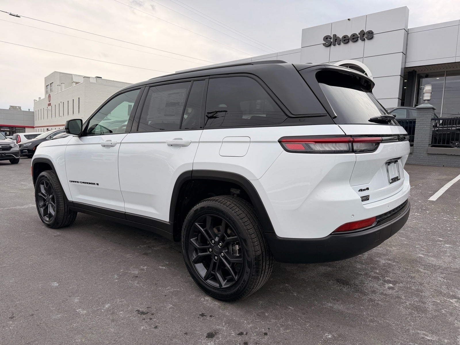 2025 Jeep Grand Cherokee GRAND CHEROKEE LIMITED 4X4