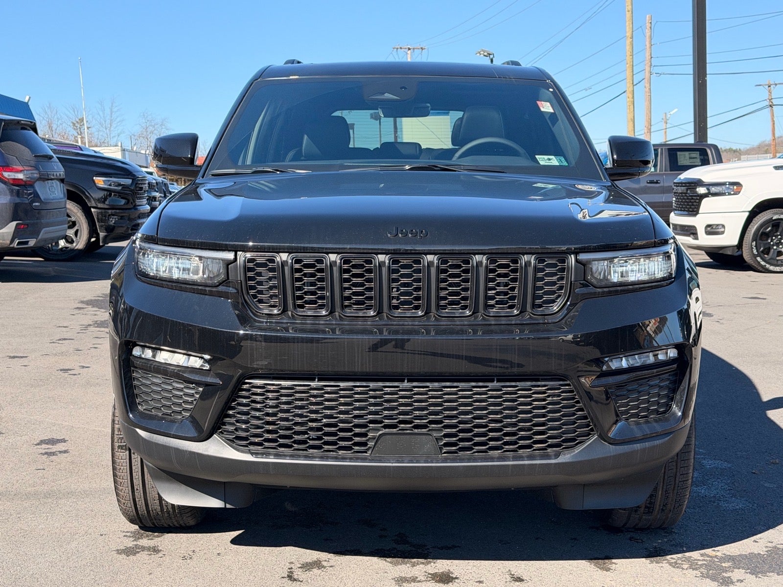 2025 Jeep Grand Cherokee GRAND CHEROKEE LIMITED 4X4