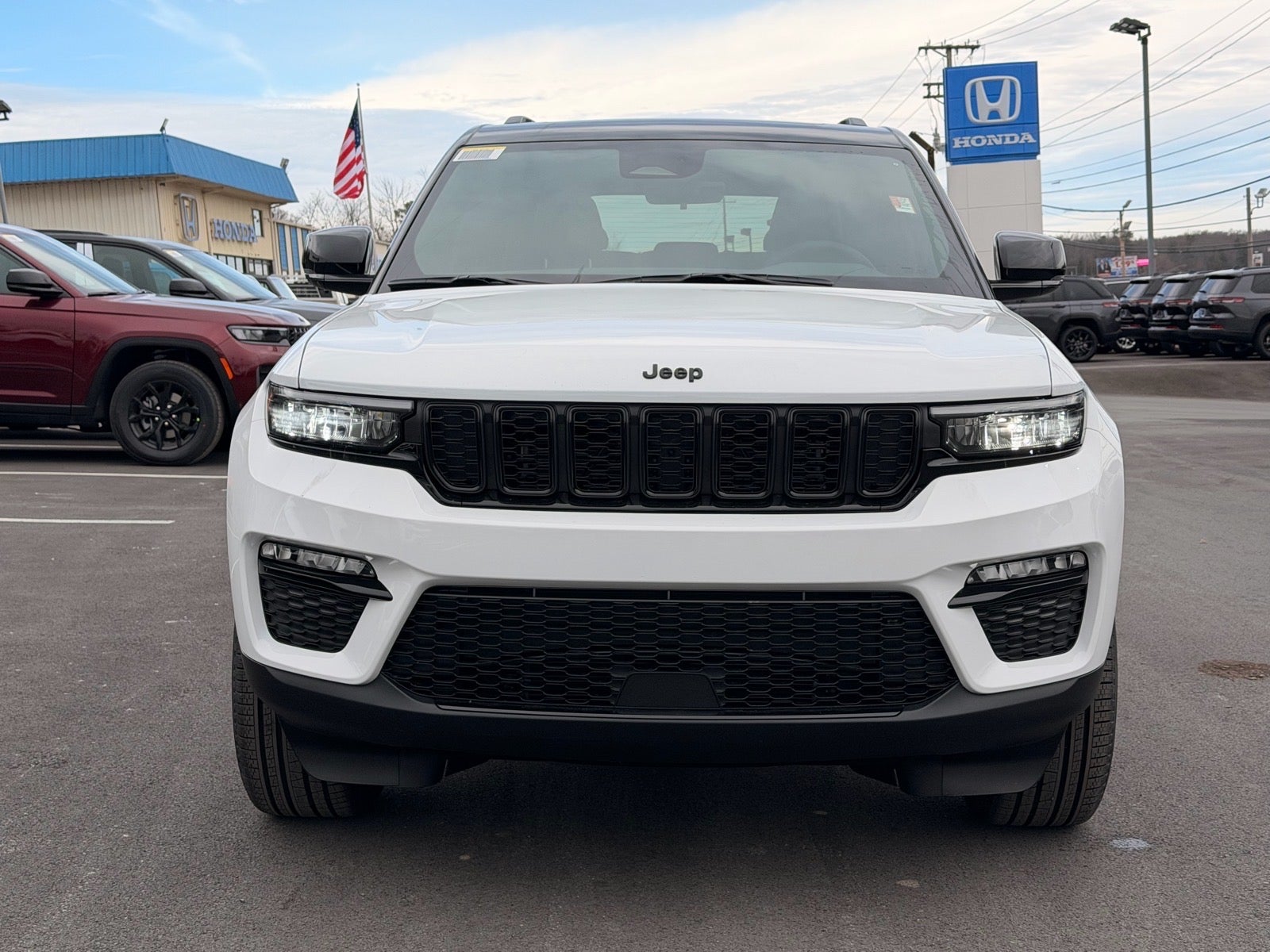 2025 Jeep Grand Cherokee GRAND CHEROKEE LIMITED 4X4