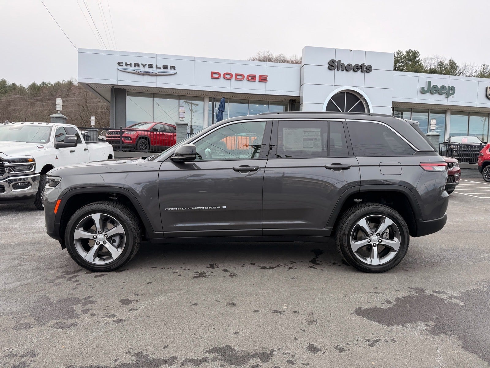 2026 Jeep Grand Cherokee GRAND CHEROKEE LIMITED 4X4