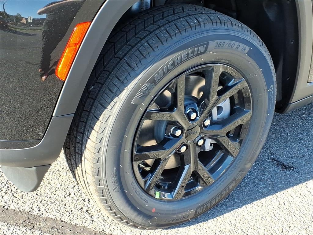 2025 Jeep Grand Cherokee GRAND CHEROKEE L ALTITUDE X 4X4