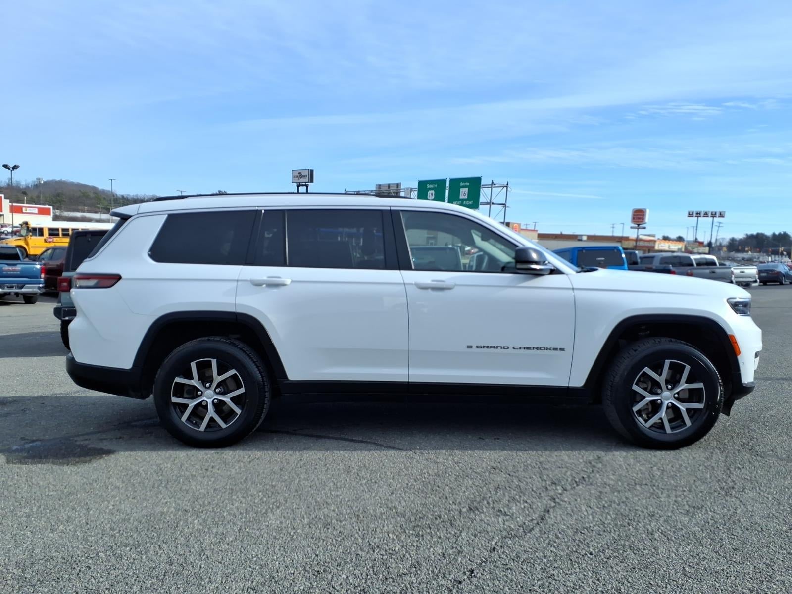 2023 Jeep Grand Cherokee L Limited 4x4