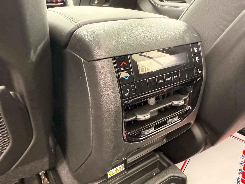 2024 Jeep Grand Cherokee L Overland 4x4