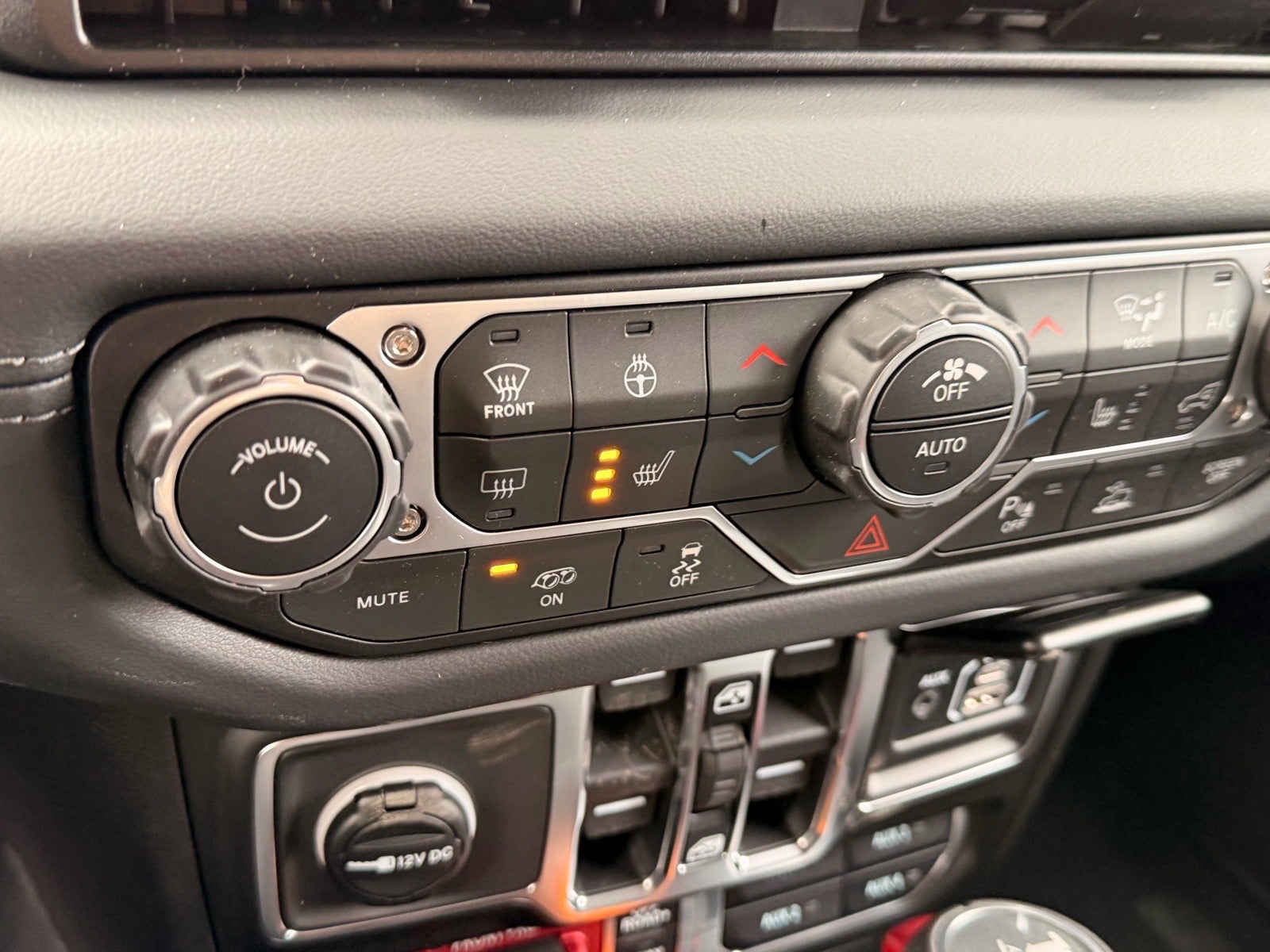 2026 Jeep Wrangler WRANGLER 4-DOOR MOAB 392