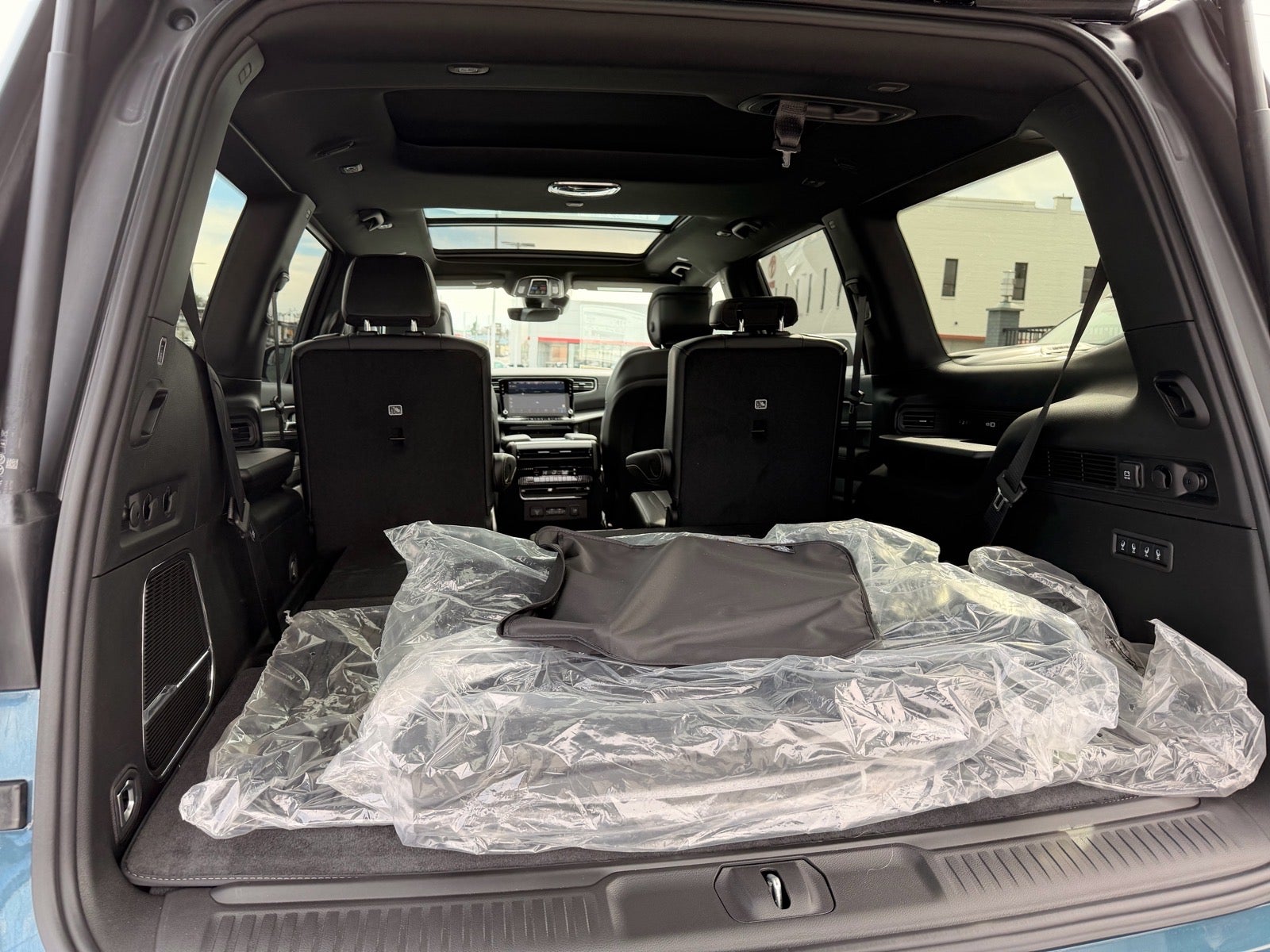 2026 Jeep Grand Wagoneer GRAND WAGONEER UPLAND 4X4