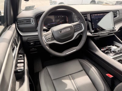 2026 Jeep Grand Wagoneer GRAND WAGONEER UPLAND 4X4