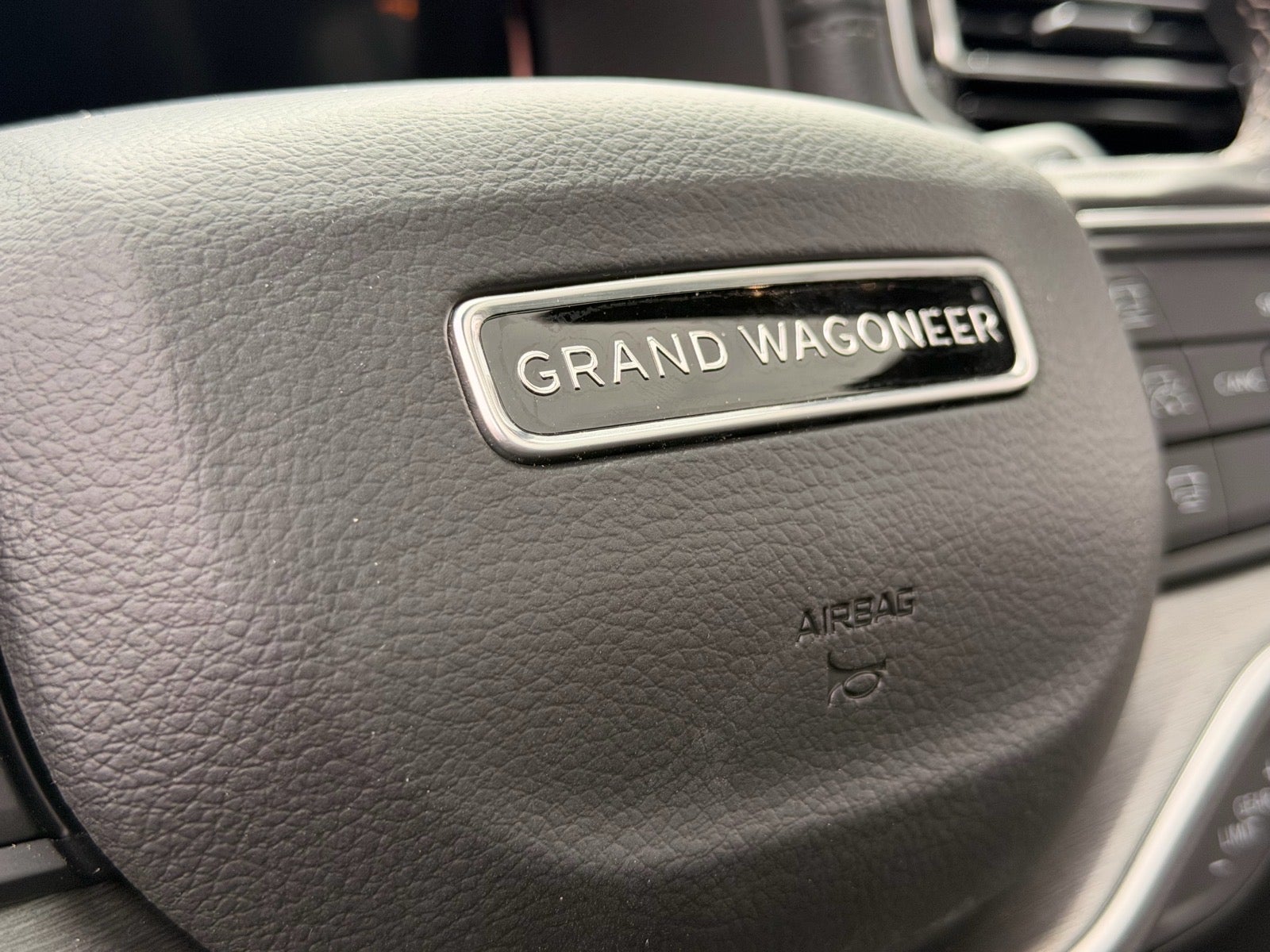 2026 Jeep Grand Wagoneer GRAND WAGONEER UPLAND 4X4