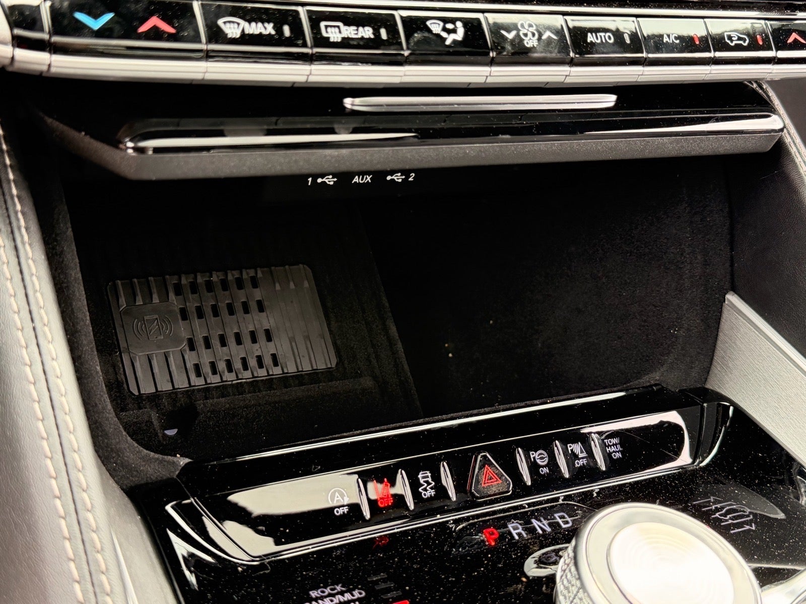 2026 Jeep Grand Wagoneer GRAND WAGONEER UPLAND 4X4