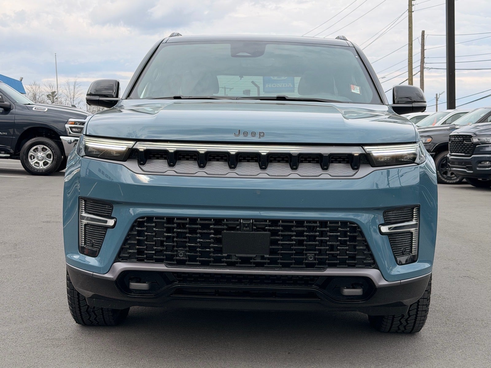 2026 Jeep Grand Wagoneer GRAND WAGONEER UPLAND 4X4