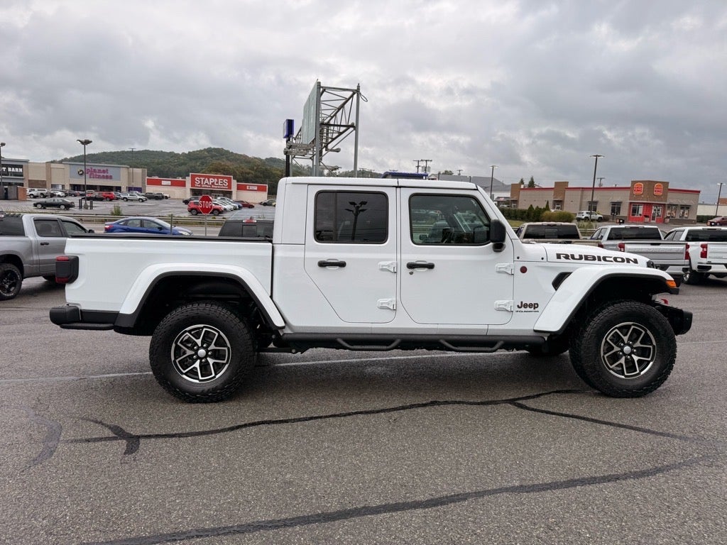 2024 Jeep Gladiator Rubicon X