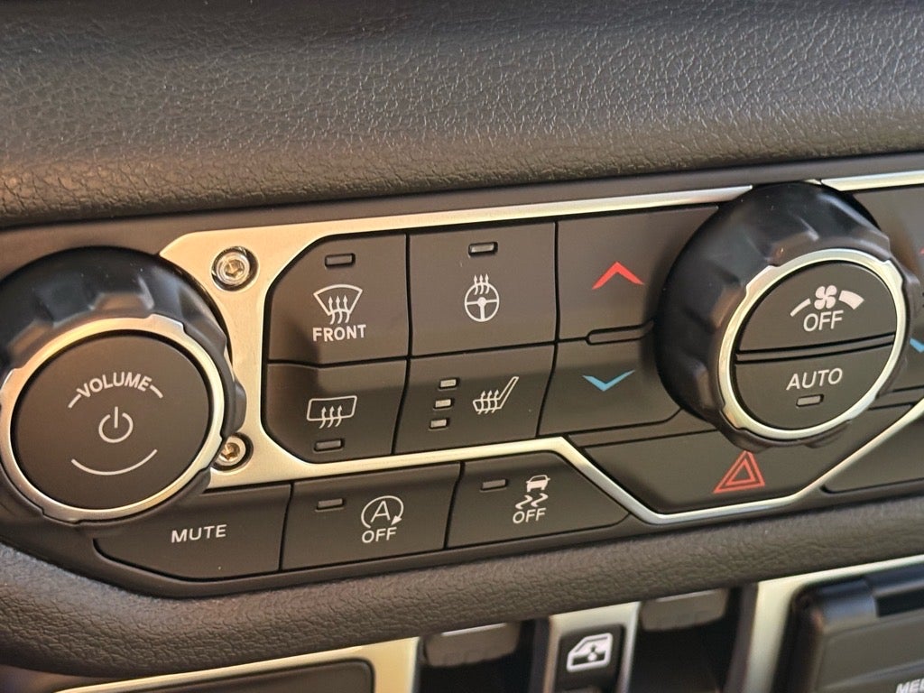 2025 Jeep Gladiator GLADIATOR SPORT S 4X4