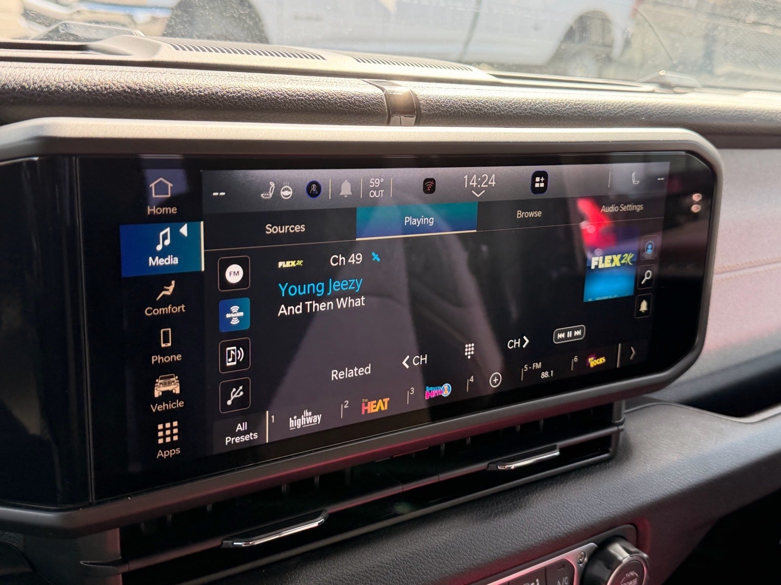 2026 Jeep Gladiator GLADIATOR SPORT S 4X4