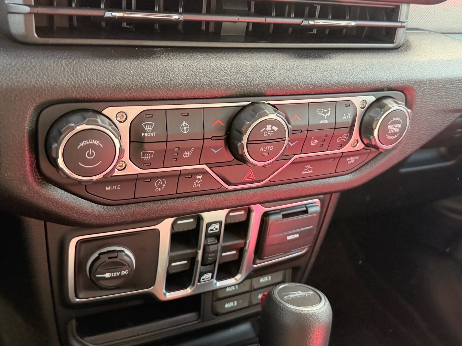 2026 Jeep Gladiator GLADIATOR SPORT S 4X4