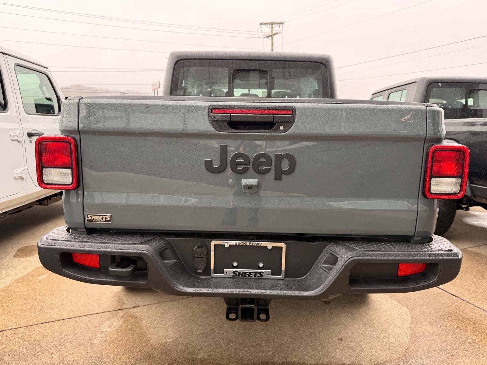 2026 Jeep Gladiator GLADIATOR SPORT 4X4
