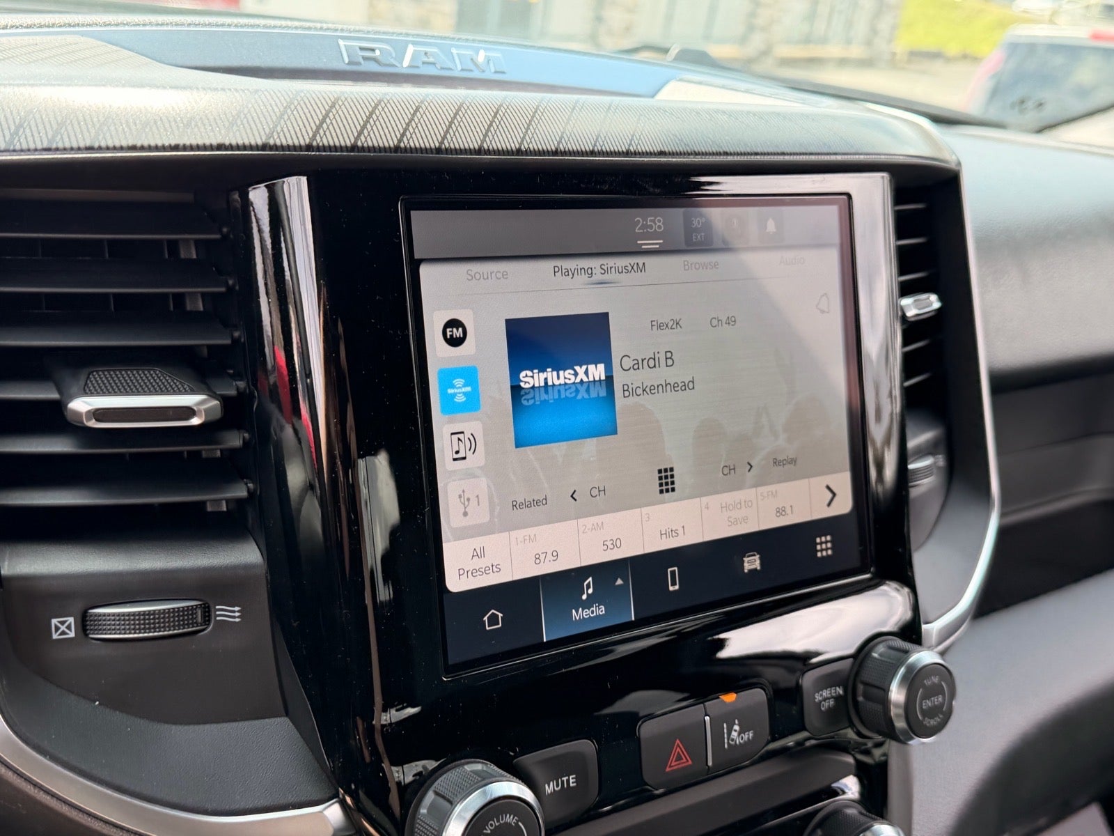 2026 RAM Ram 1500 RAM 1500 EXPRESS CREW CAB 4X4 5'7' BOX