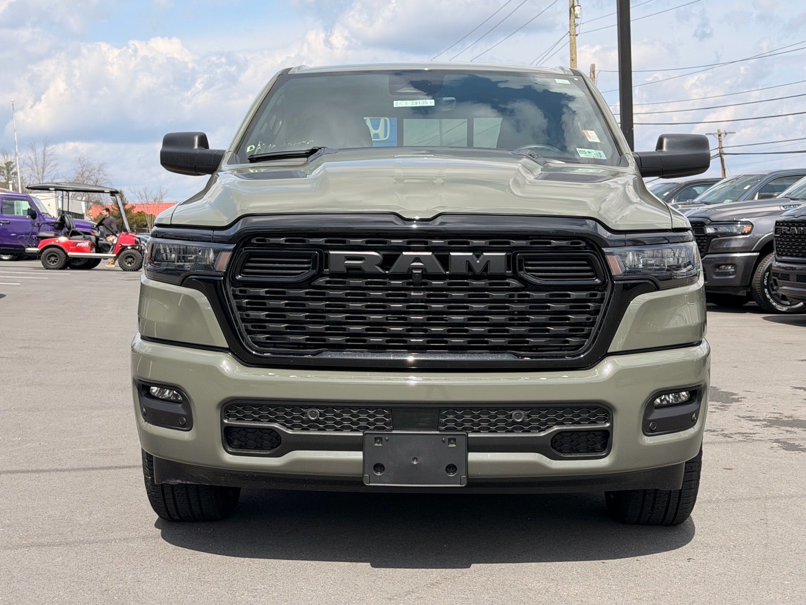 2026 RAM Ram 1500 RAM 1500 EXPRESS CREW CAB 4X4 5'7' BOX