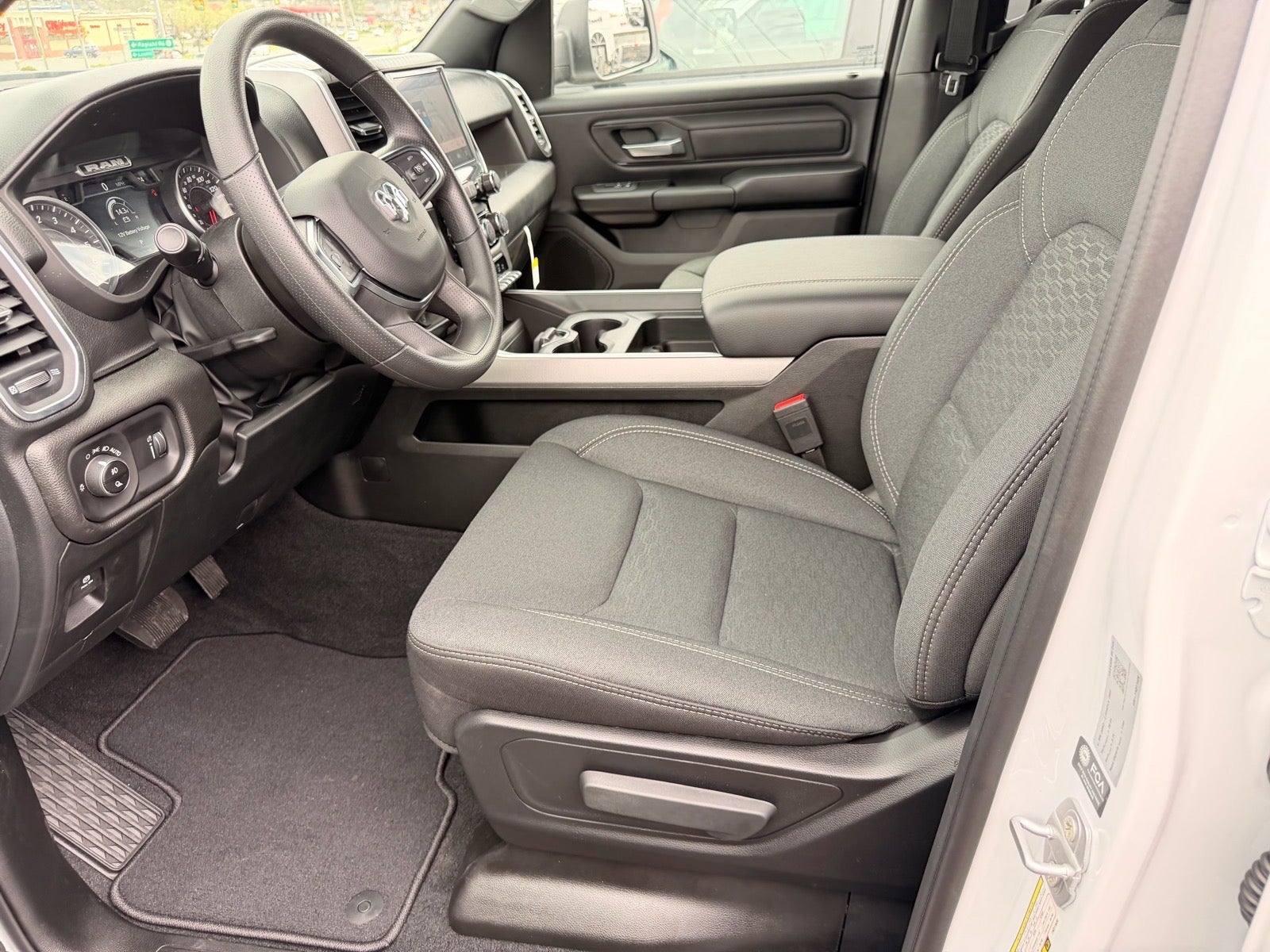 2026 RAM Ram 1500 RAM 1500 EXPRESS CREW CAB 4X4 5'7' BOX