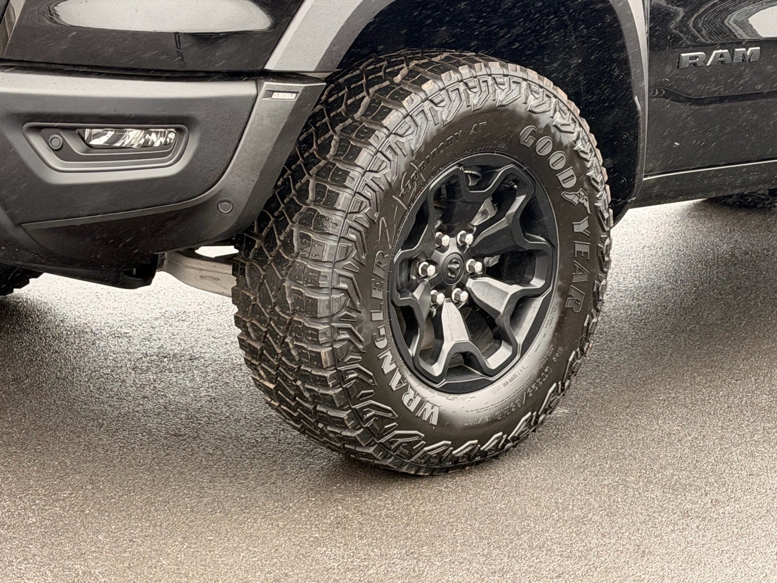 2026 RAM Ram 1500 RAM 1500 RHO CREW CAB 4X4 5'7' BOX