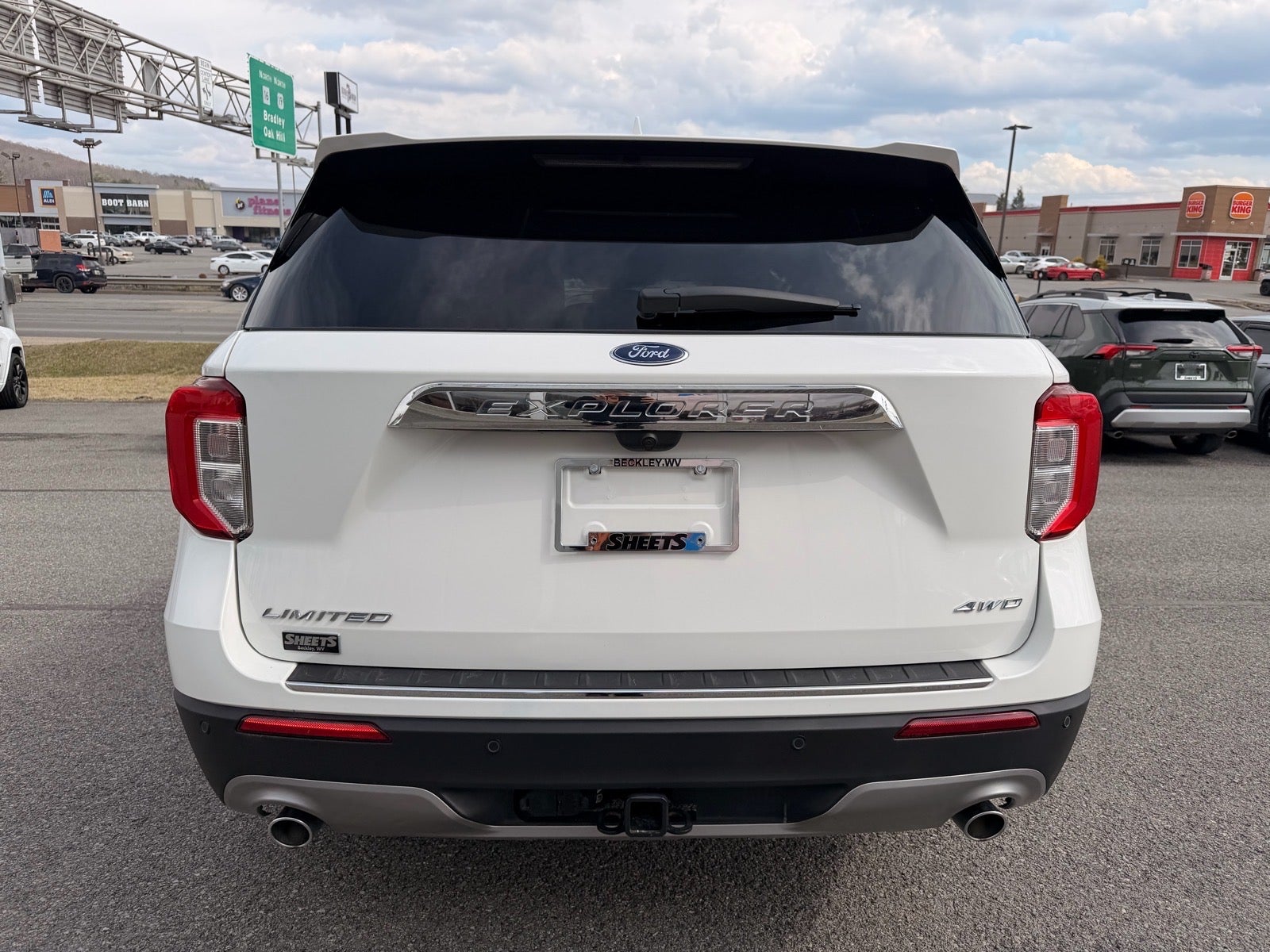 2023 Ford Explorer Limited