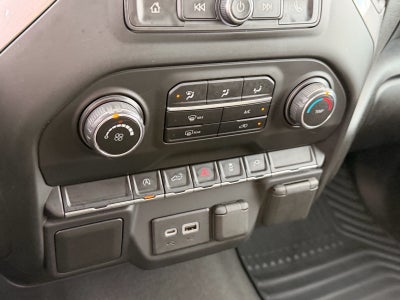 2021 Chevrolet Silverado 1500 4WD Crew Cab Short Bed Custom