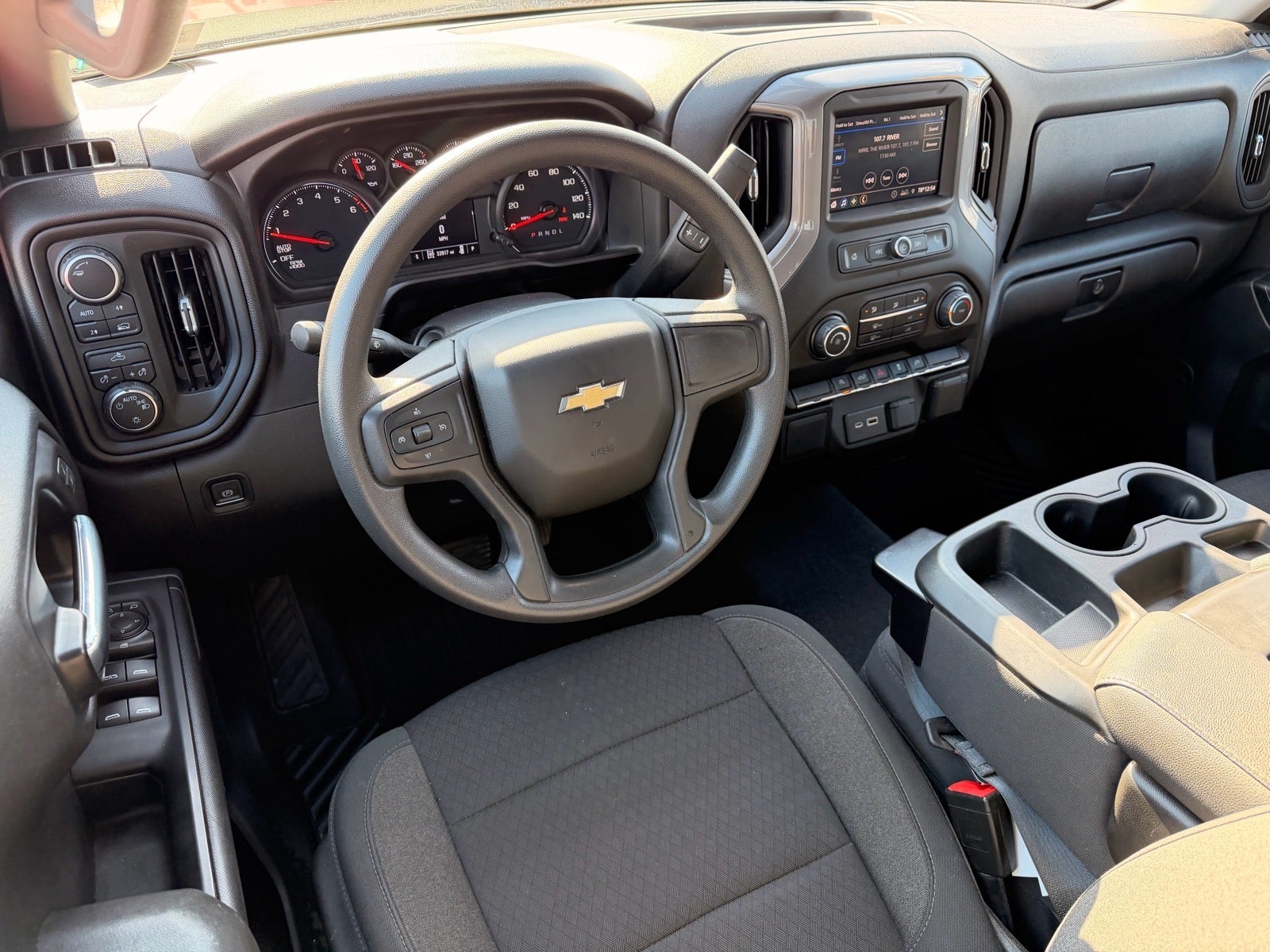 2022 Chevrolet Silverado 1500 LTD 4WD Crew Cab Short Bed Custom