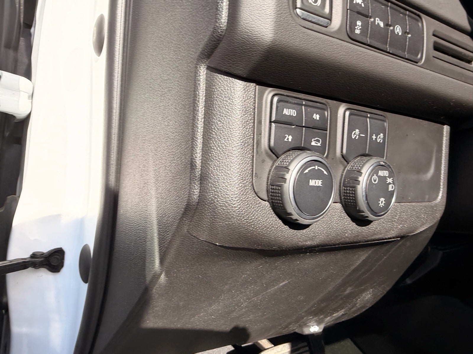 2023 Chevrolet Tahoe 4WD LS