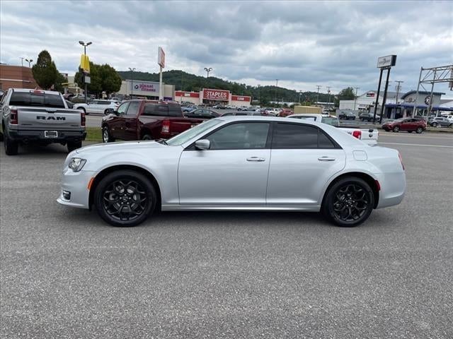 2021 Chrysler 300 Touring L AWD