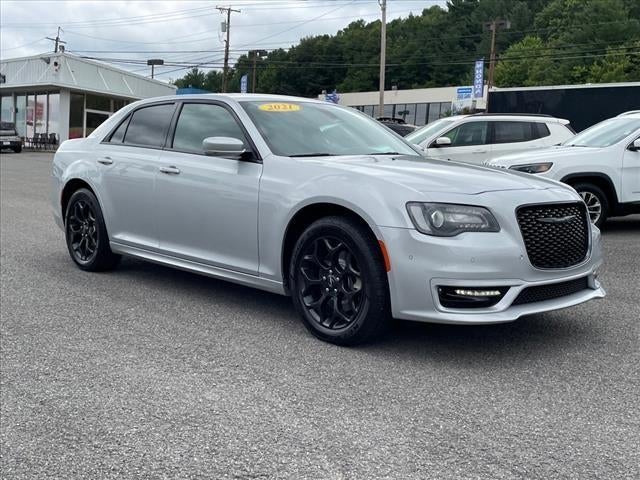 2021 Chrysler 300 Touring L AWD