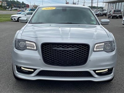 2021 Chrysler 300 Touring L AWD