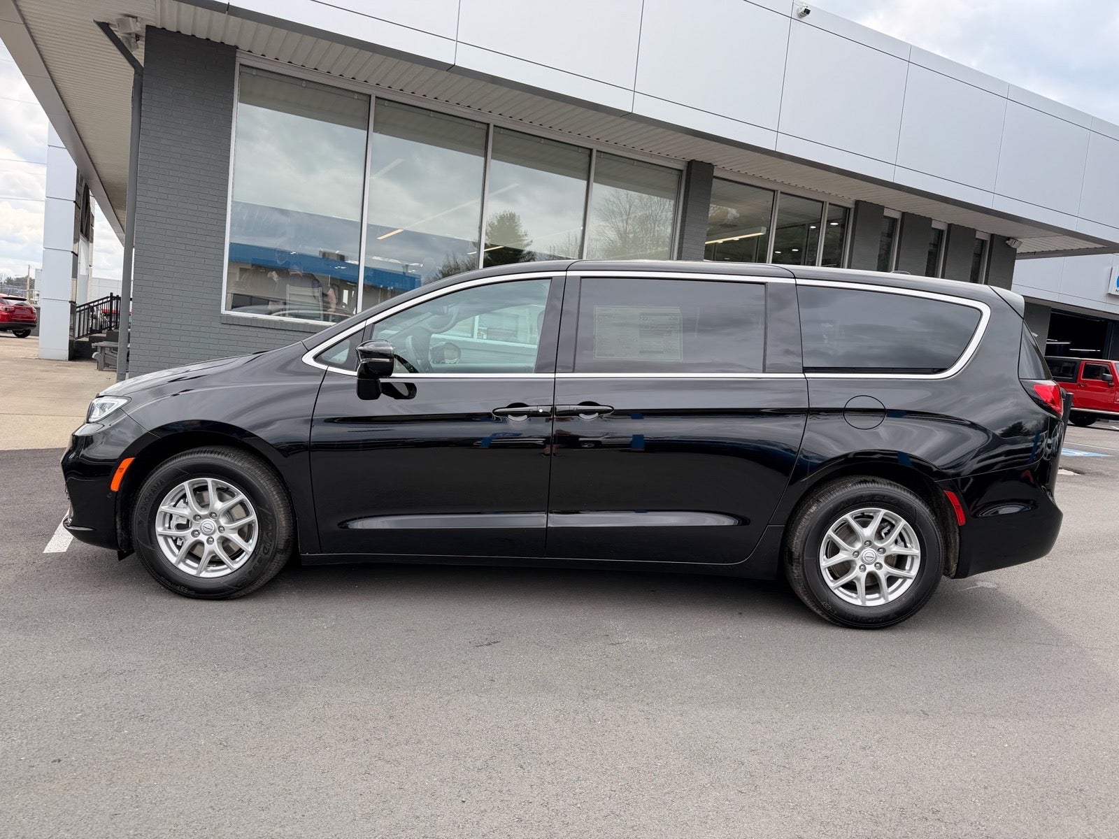 2026 Chrysler Pacifica PACIFICA SELECT