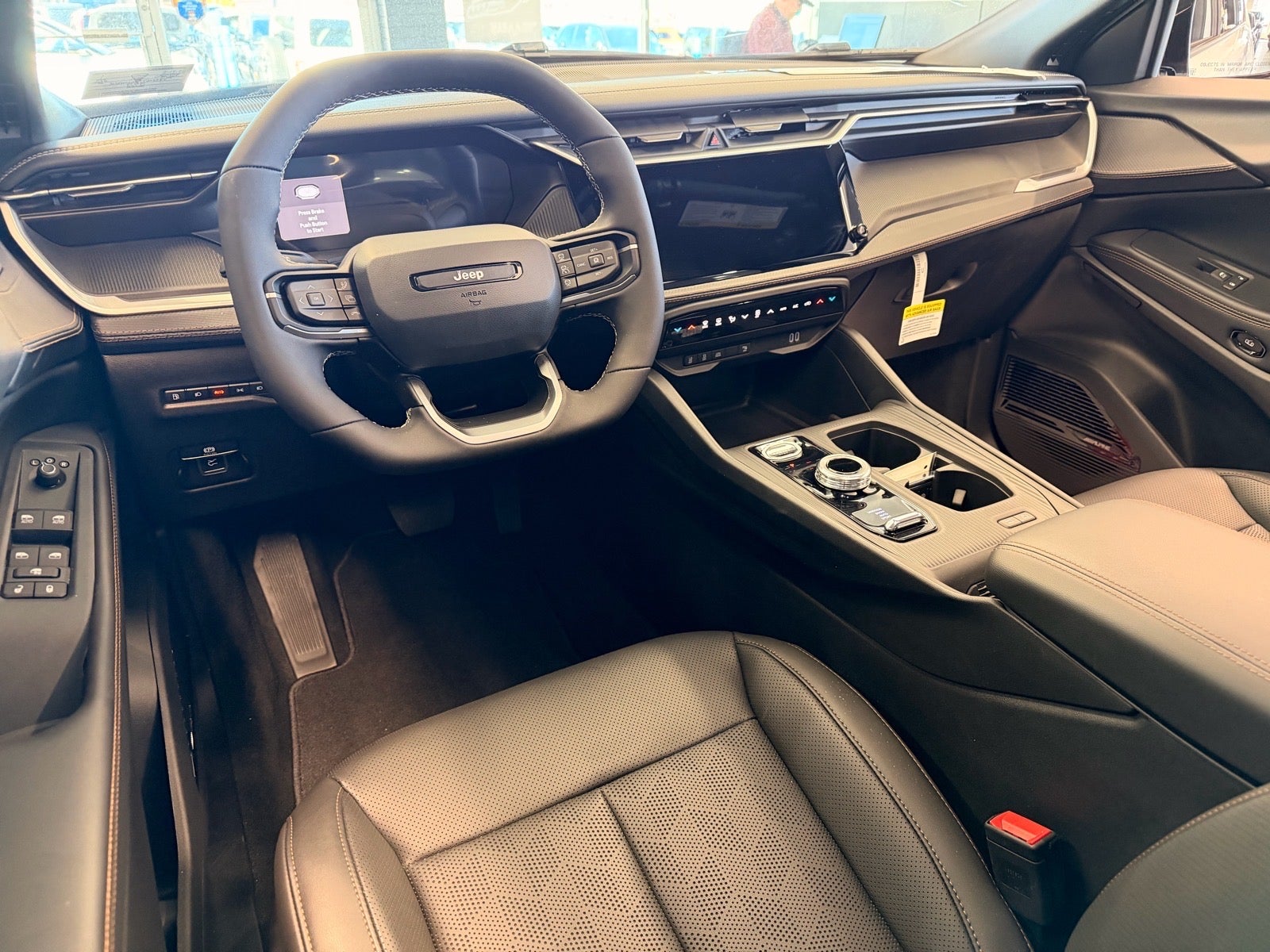 2026 Jeep Cherokee CHEROKEE OVERLAND 4X4