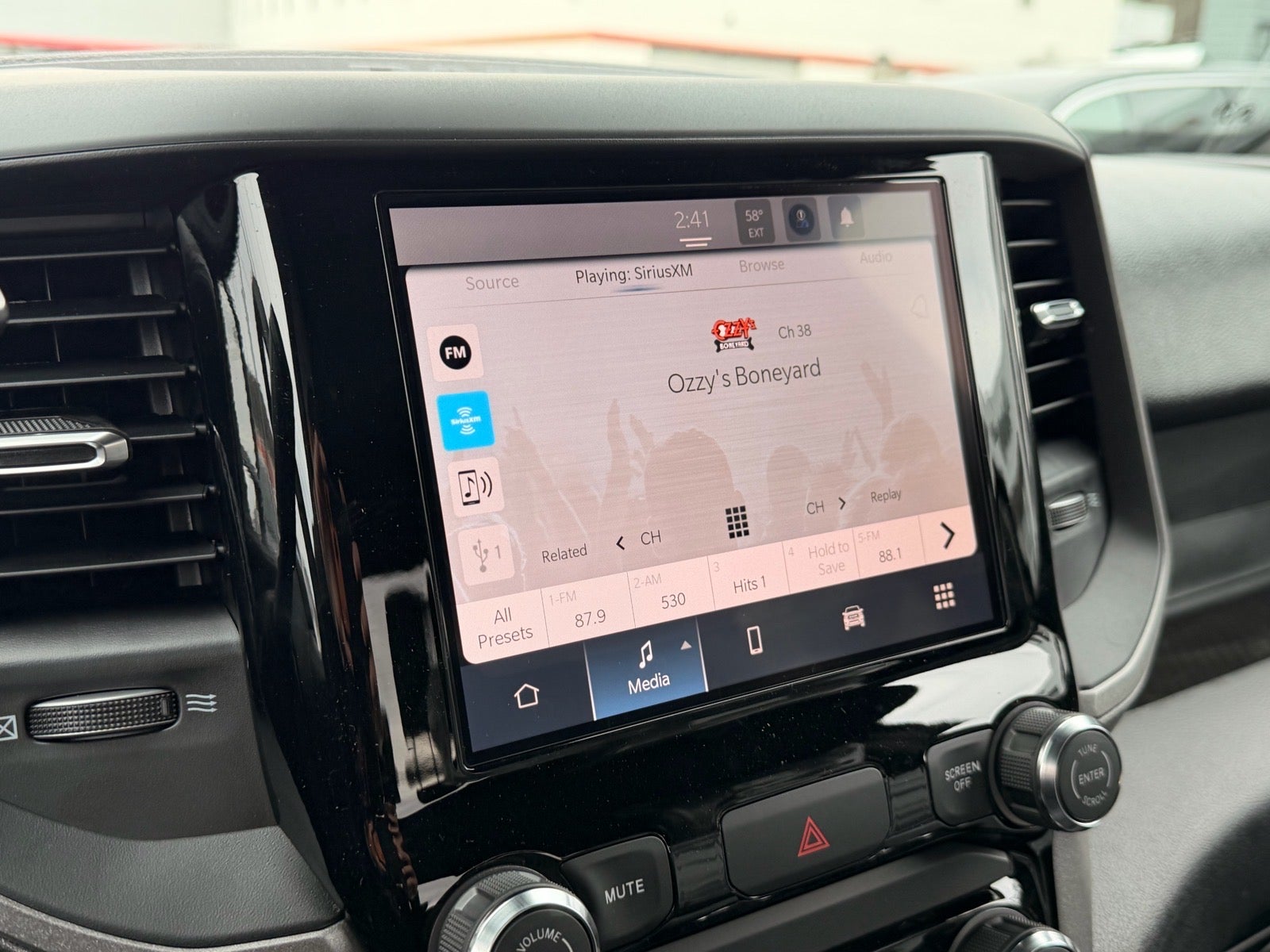 2026 RAM Ram 2500 RAM 2500 TRADESMAN CREW CAB 4X4 6'4' BOX