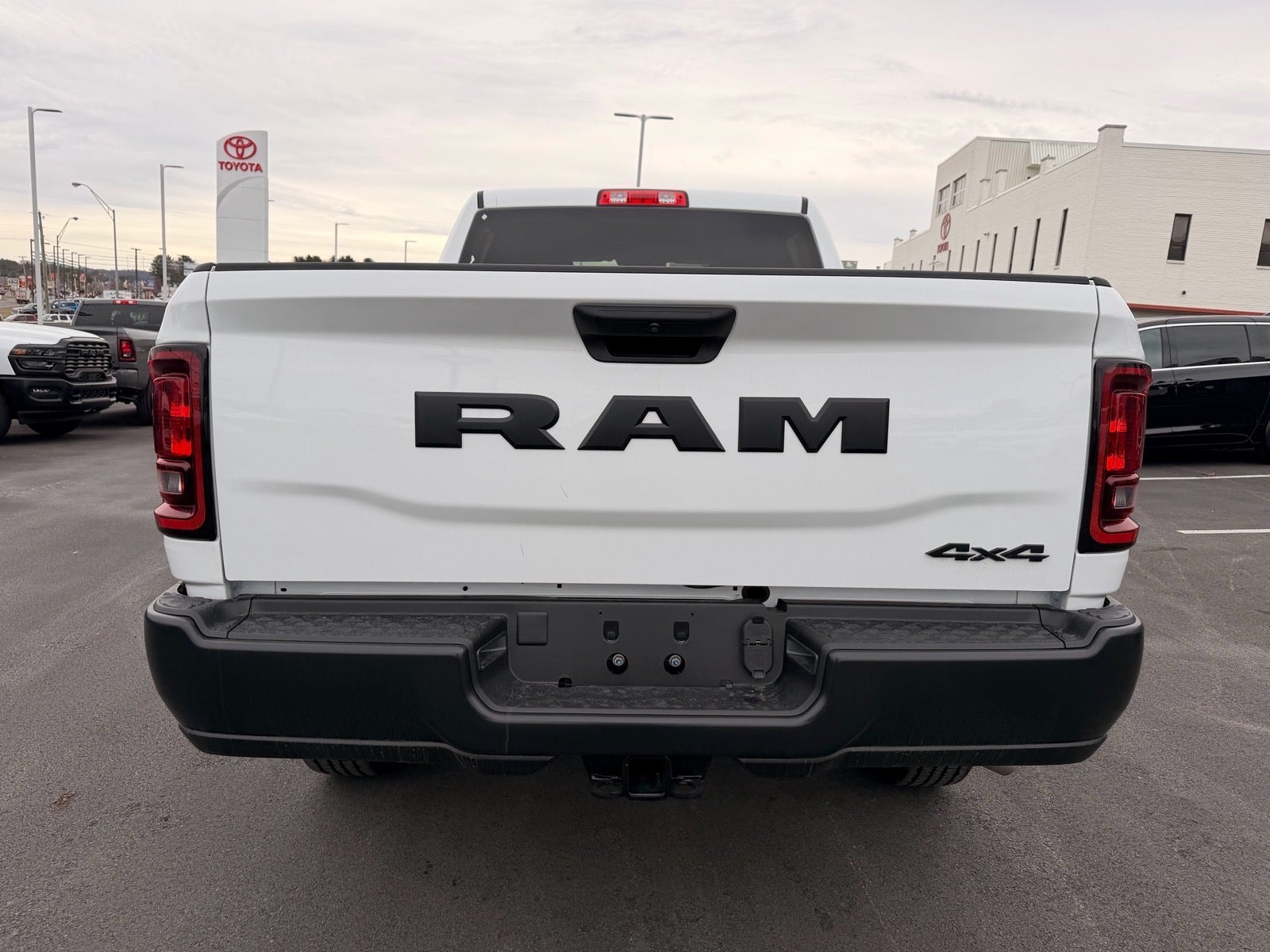 2026 RAM Ram 2500 RAM 2500 TRADESMAN CREW CAB 4X4 6'4' BOX