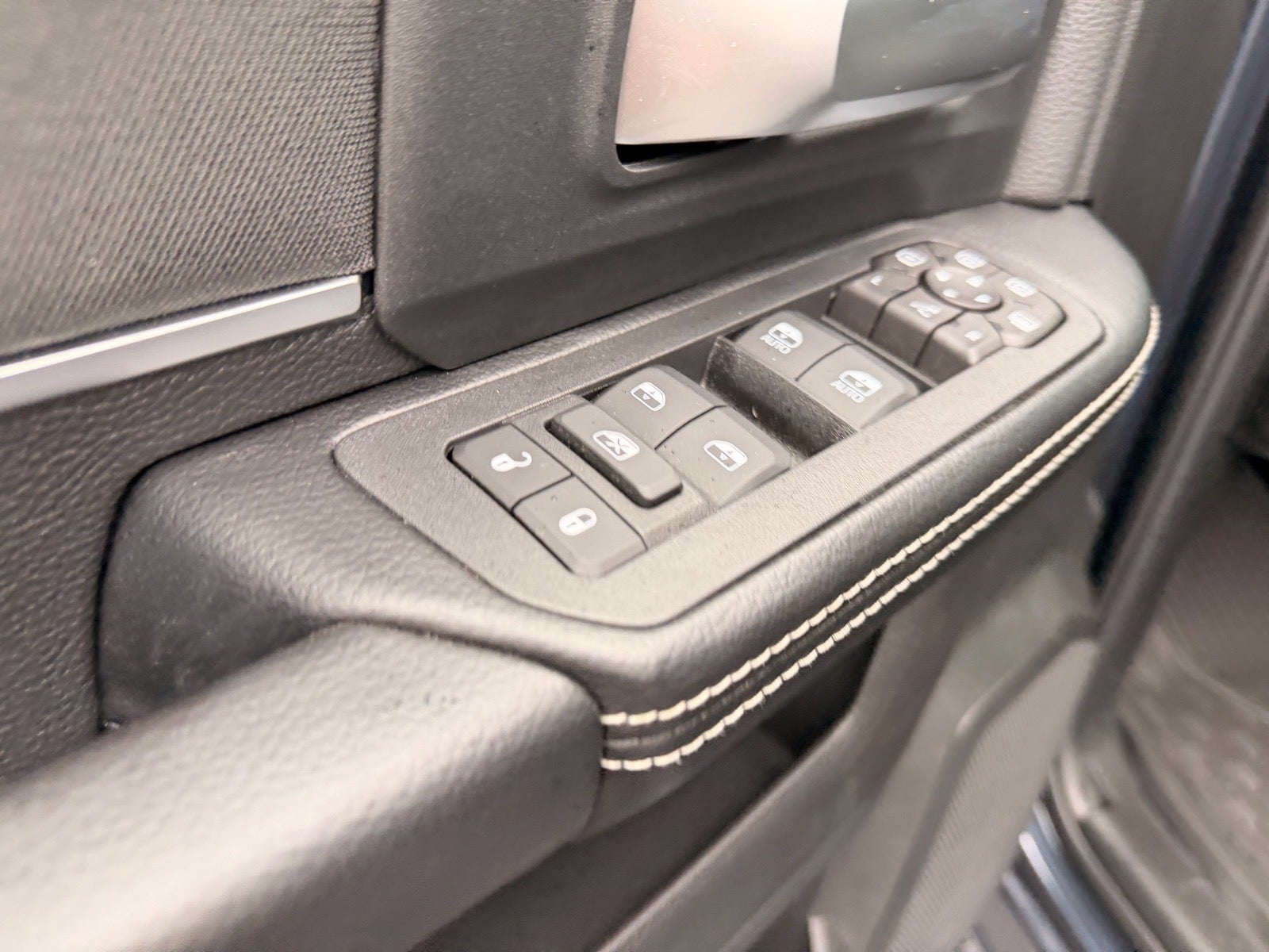 2026 RAM 2500 BIG HORN 4X4 CREW CAB 64