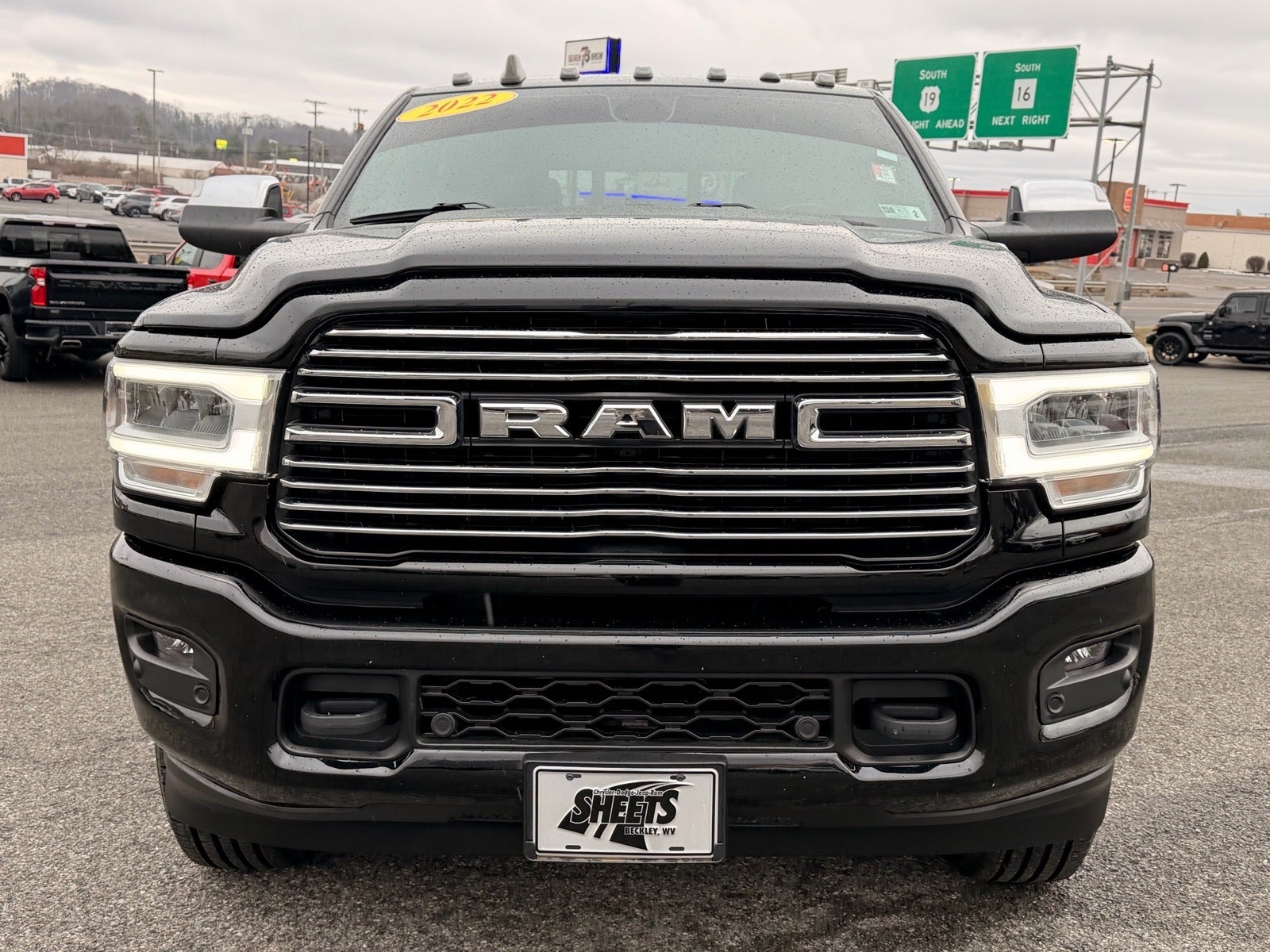 2022 RAM 2500 Laramie Crew Cab 4x4 6'4' Box