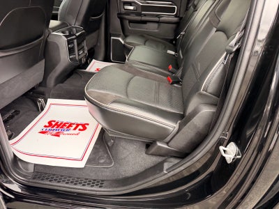 2022 RAM 2500 Laramie Crew Cab 4x4 6'4' Box