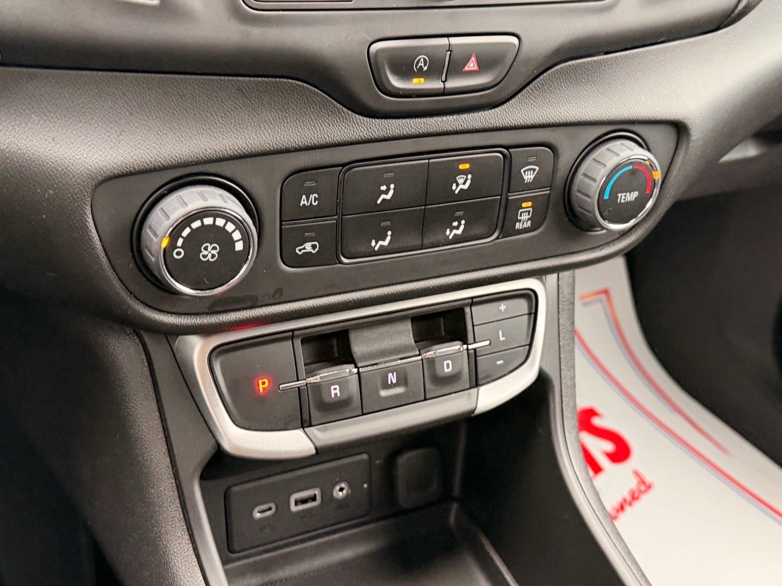 2023 GMC Terrain AWD SLE