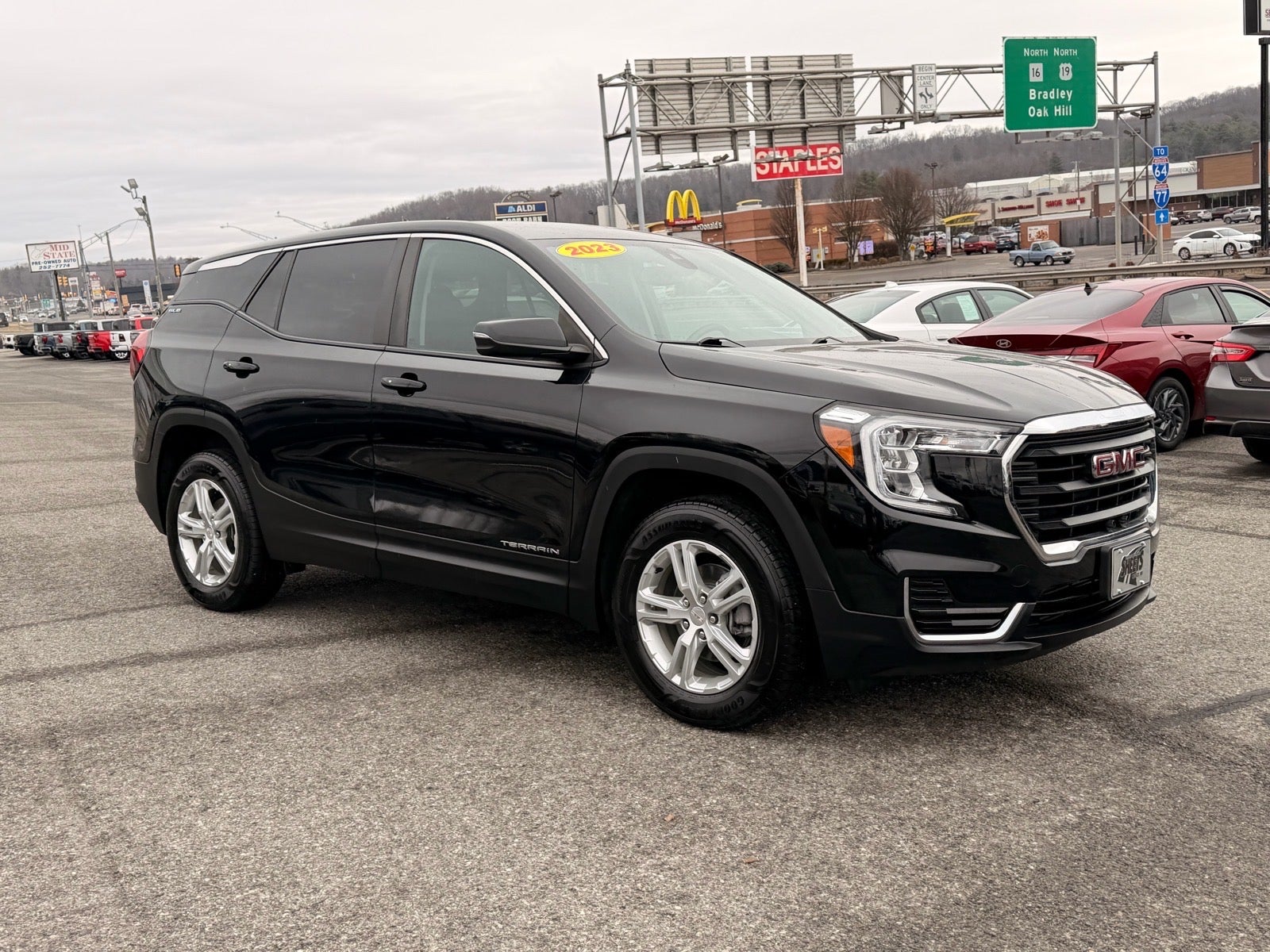2023 GMC Terrain AWD SLE