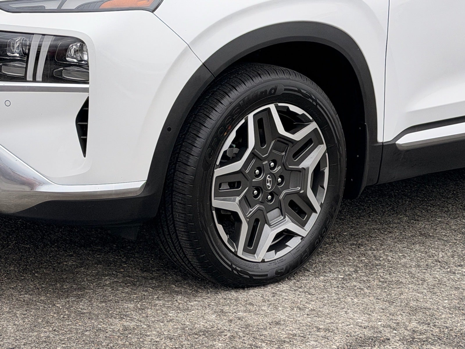 2023 Hyundai Santa Fe Hybrid Limited