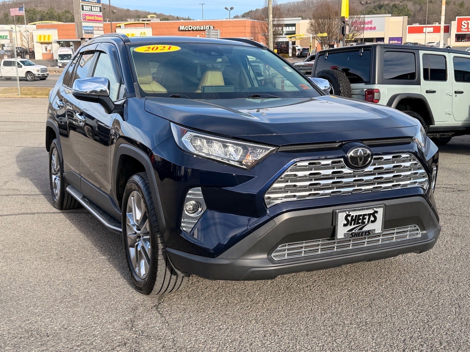 2021 Toyota RAV4 XLE Premium