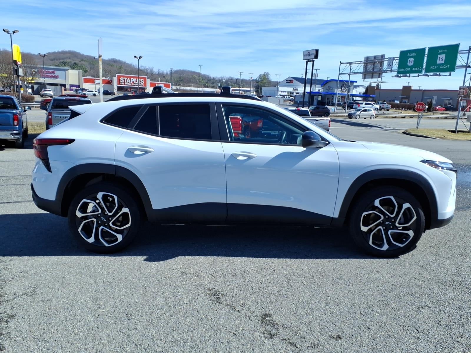 2025 Chevrolet Trax FWD 2RS