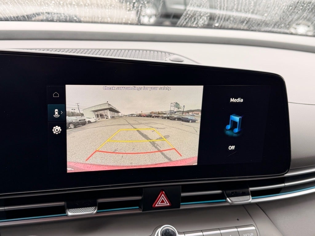 2024 Hyundai Elantra Hybrid Blue