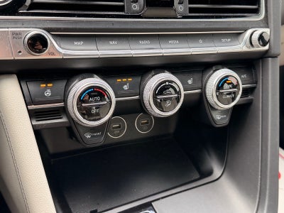 2023 Genesis G70 2.0T AWD