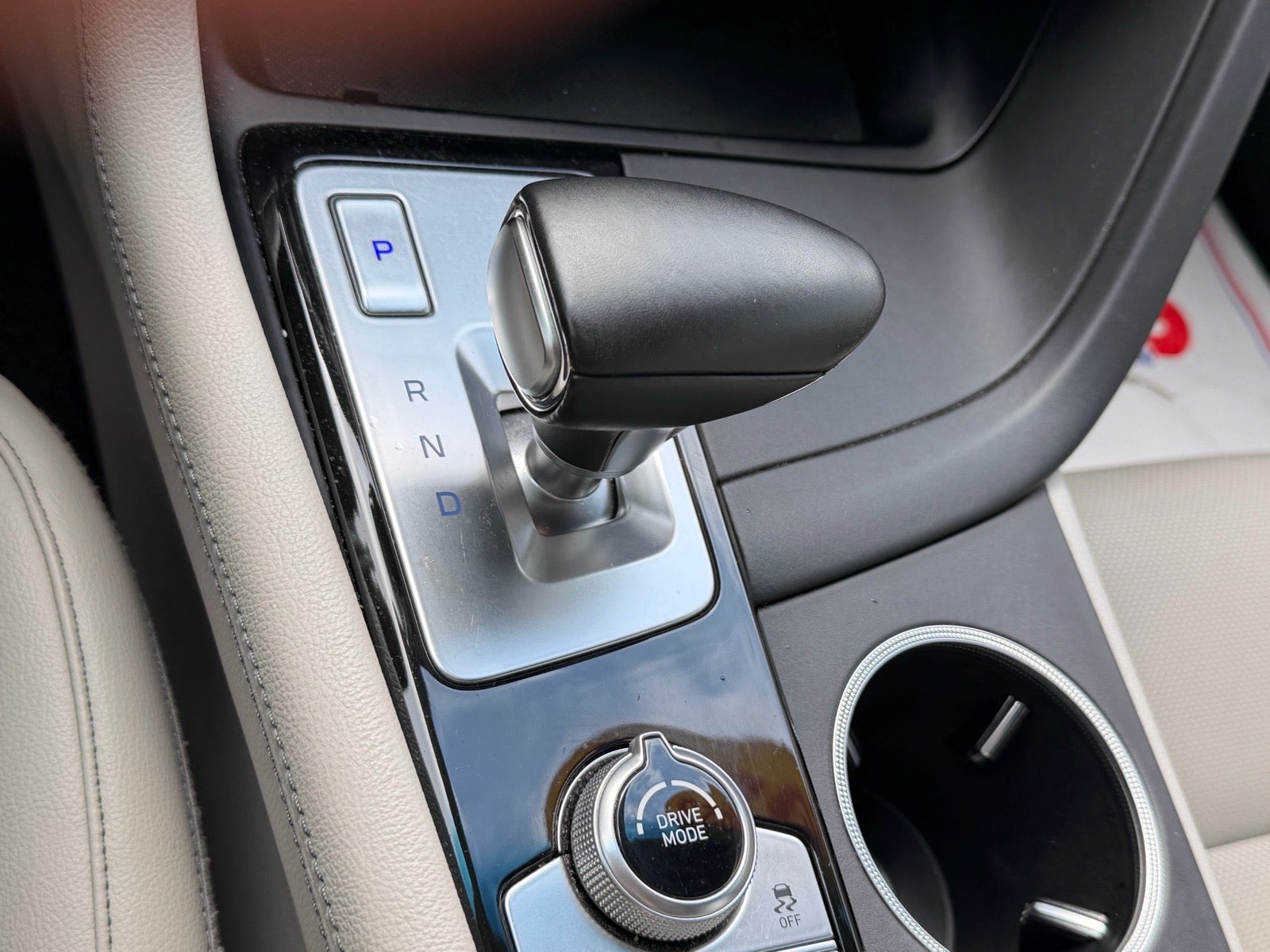 2023 Genesis G70 2.0T AWD